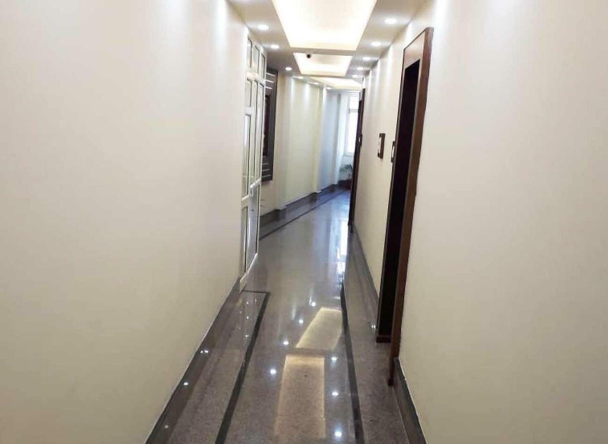 Hotel Katra Royal Stay מראה חיצוני תמונה
