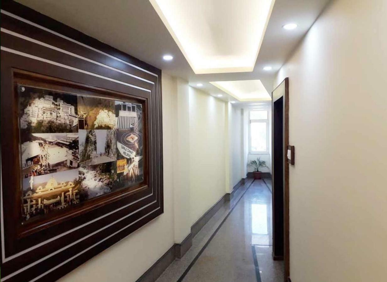 Hotel Katra Royal Stay מראה חיצוני תמונה